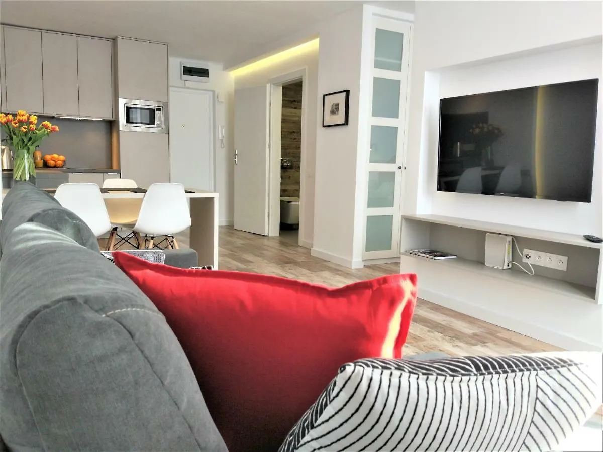WarsawSkyline Apartments - Żelazna City Center Polska